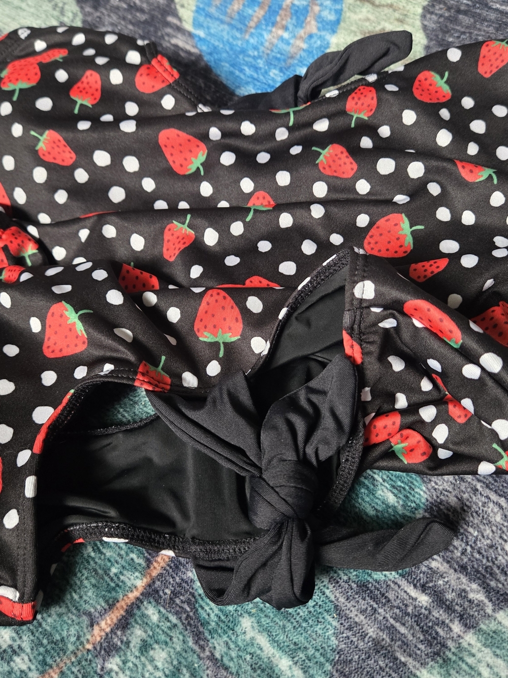 NWOT Modcloth Black Strawberry Polka Dot Print One-Piece Coquette Swimsuit Small - Picture 4 of 6